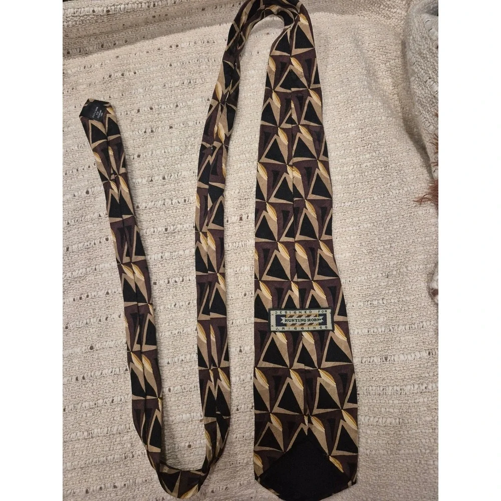🔥 Vintage Hunting Horn J. Riggins Silk Tie‎ – Bold Geometric Statement